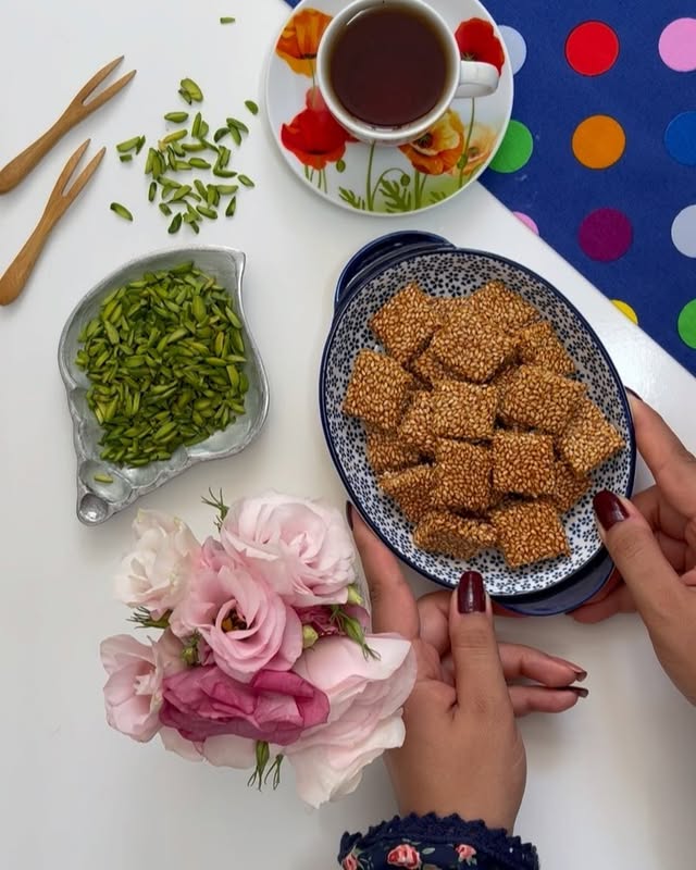 این شما و این #سوهان_کنجدی خانگی به سبک پرستو جباری خانگی به سبک پرستو جباری